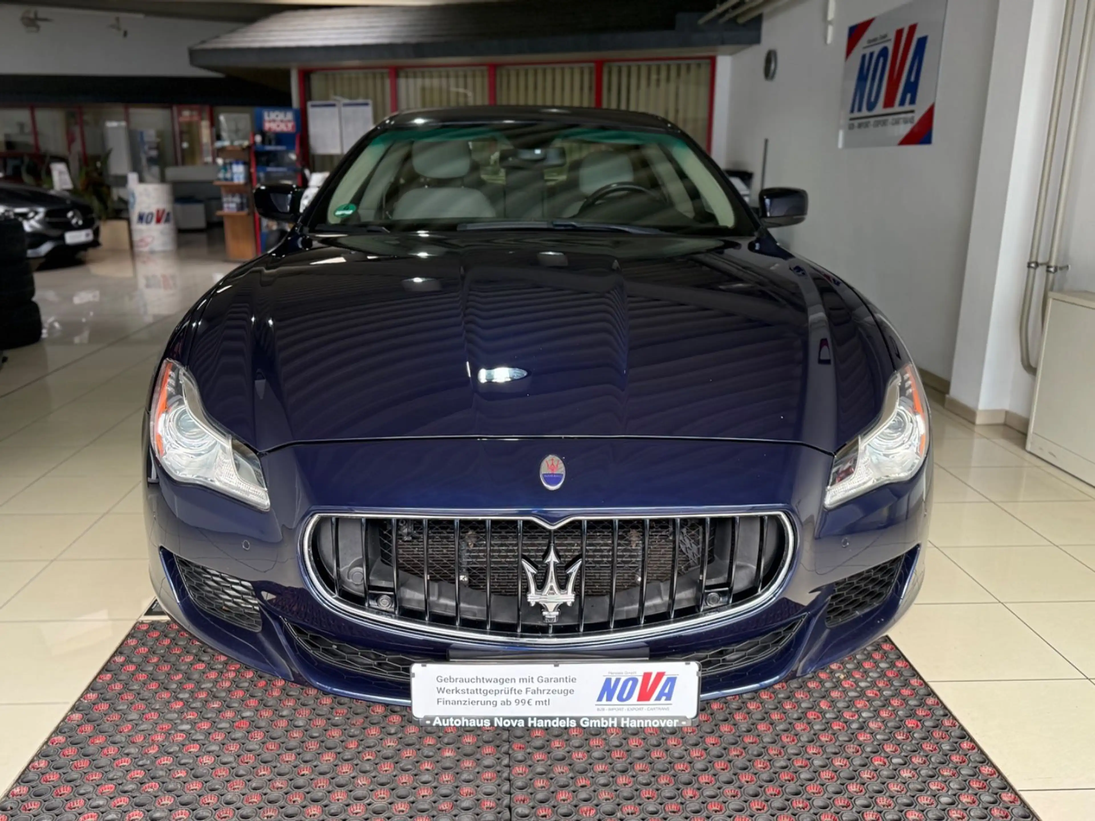 Maserati Quattroporte 3.0 V6 D*KEYGO*H&K*NAVI*LEDER*KAM