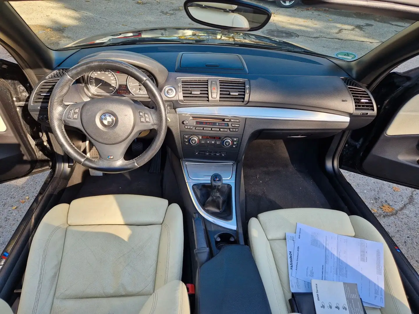 BMW 118 i CABRiO ADVANTAGE M-PAKET LEDER KLiMA PDC Noir - 2