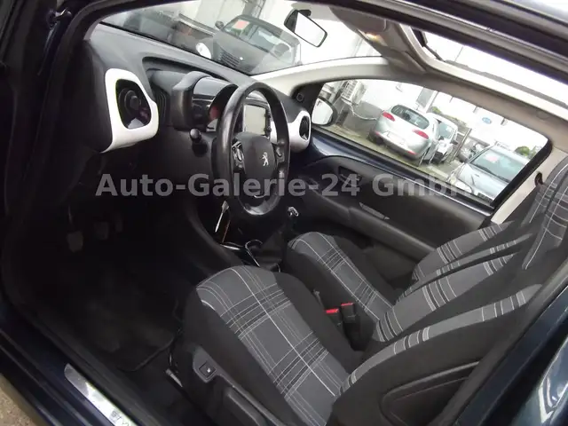 Peugeot 108 view 11