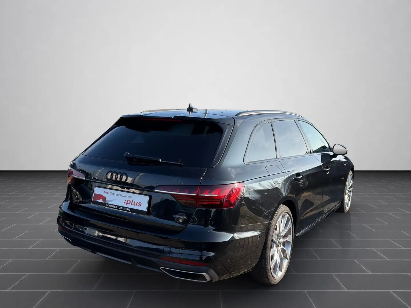 Audi A4 S line Competition Plus 40 TFSI TOUR MA Schwarz - 2