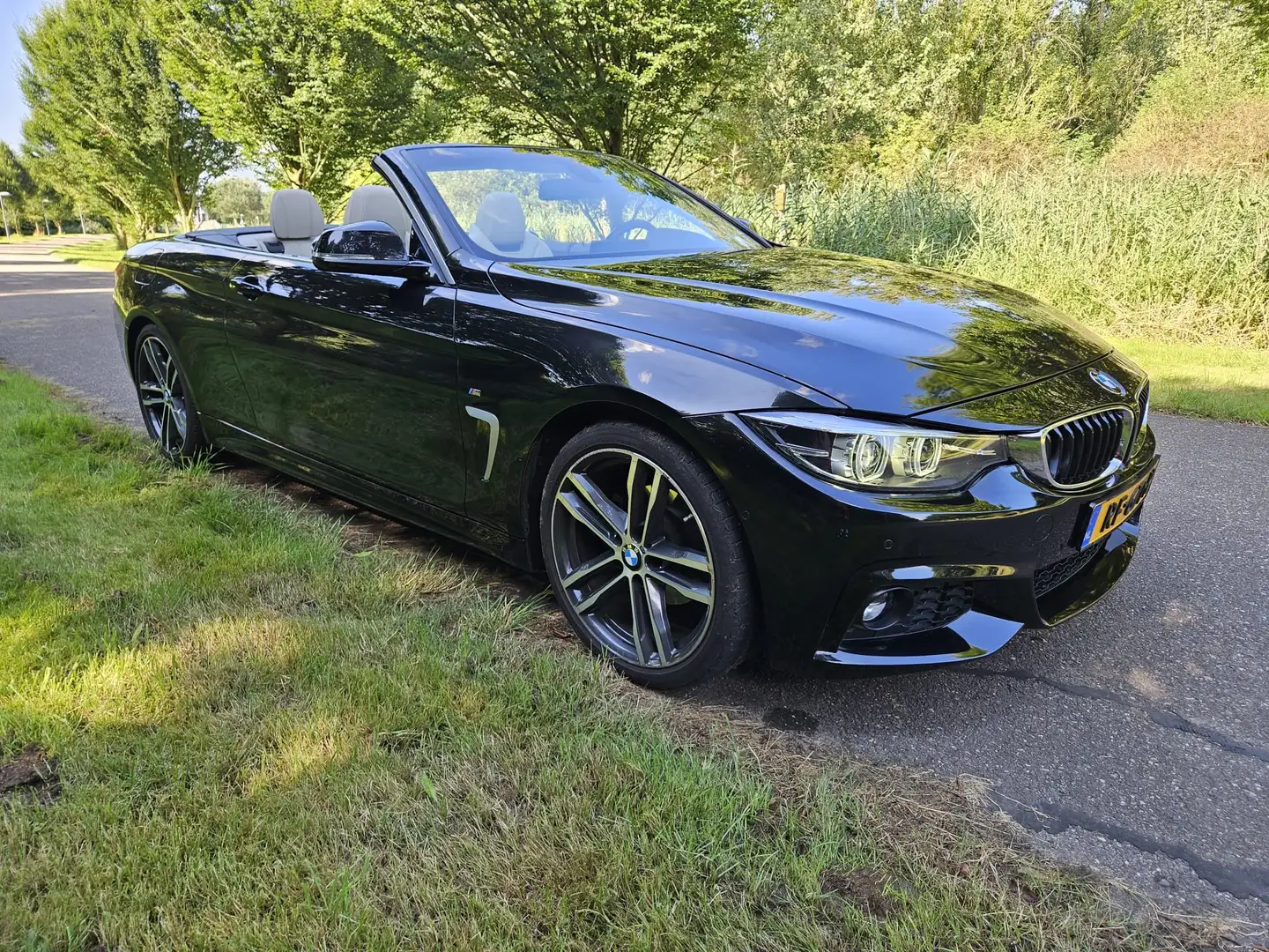 BMW 420 Cabrio 420 M-PACK LEDER LED NAVI Zwart - 1