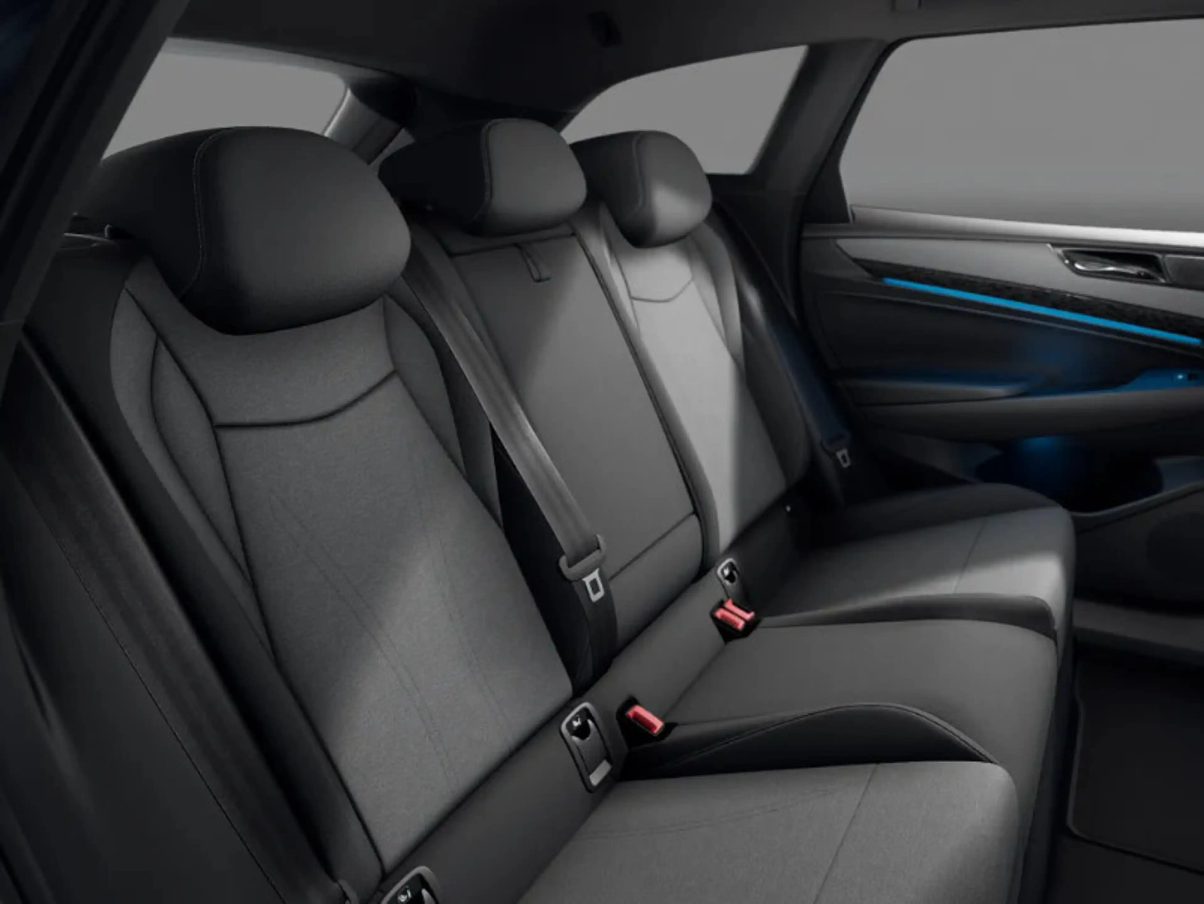 Volkswagen ID.7 Limited Edition 59 kWh accu, 204 PK · Achteruitrij — photo 4