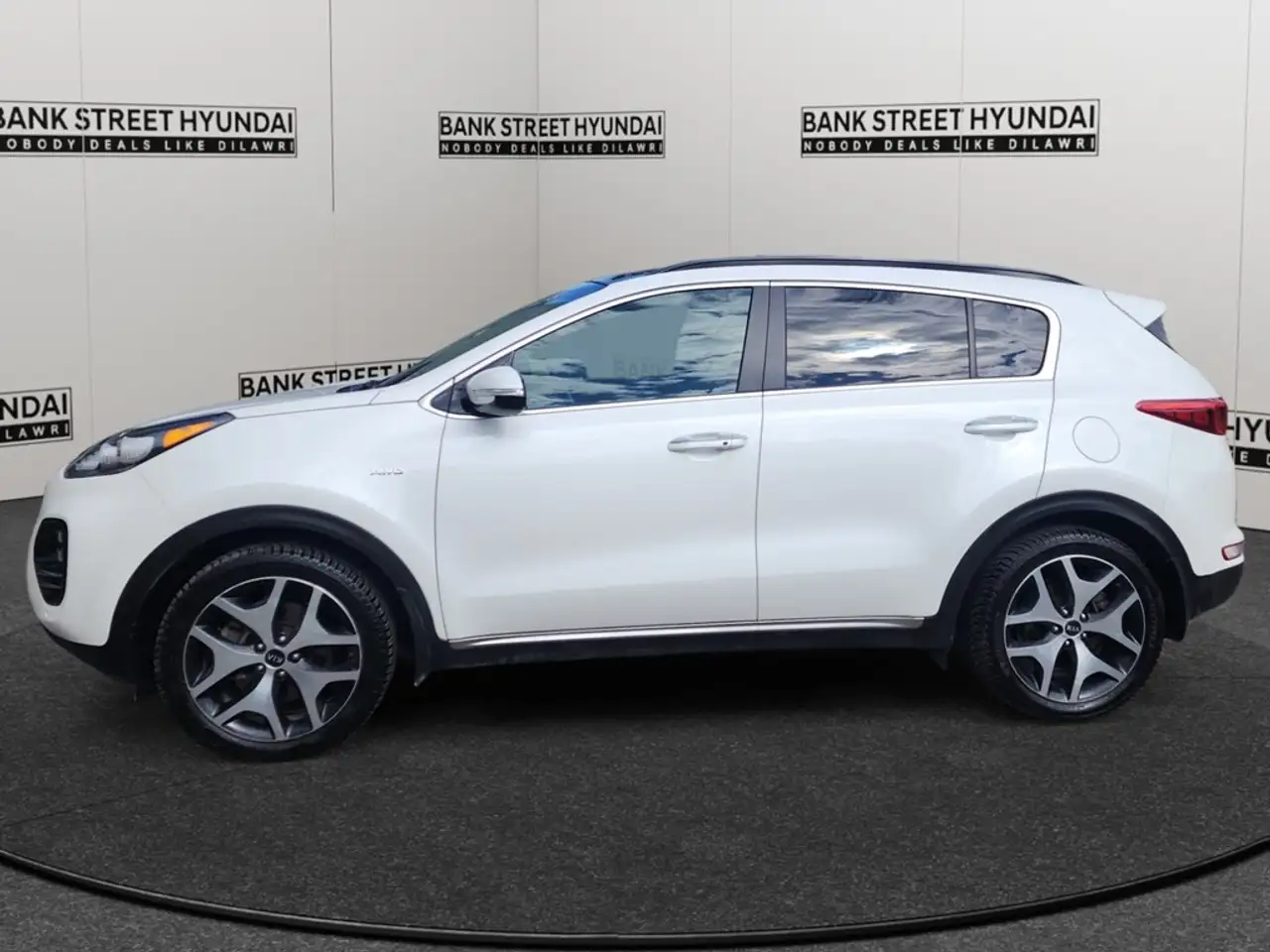Kia Sportage снимка Kia Sportage