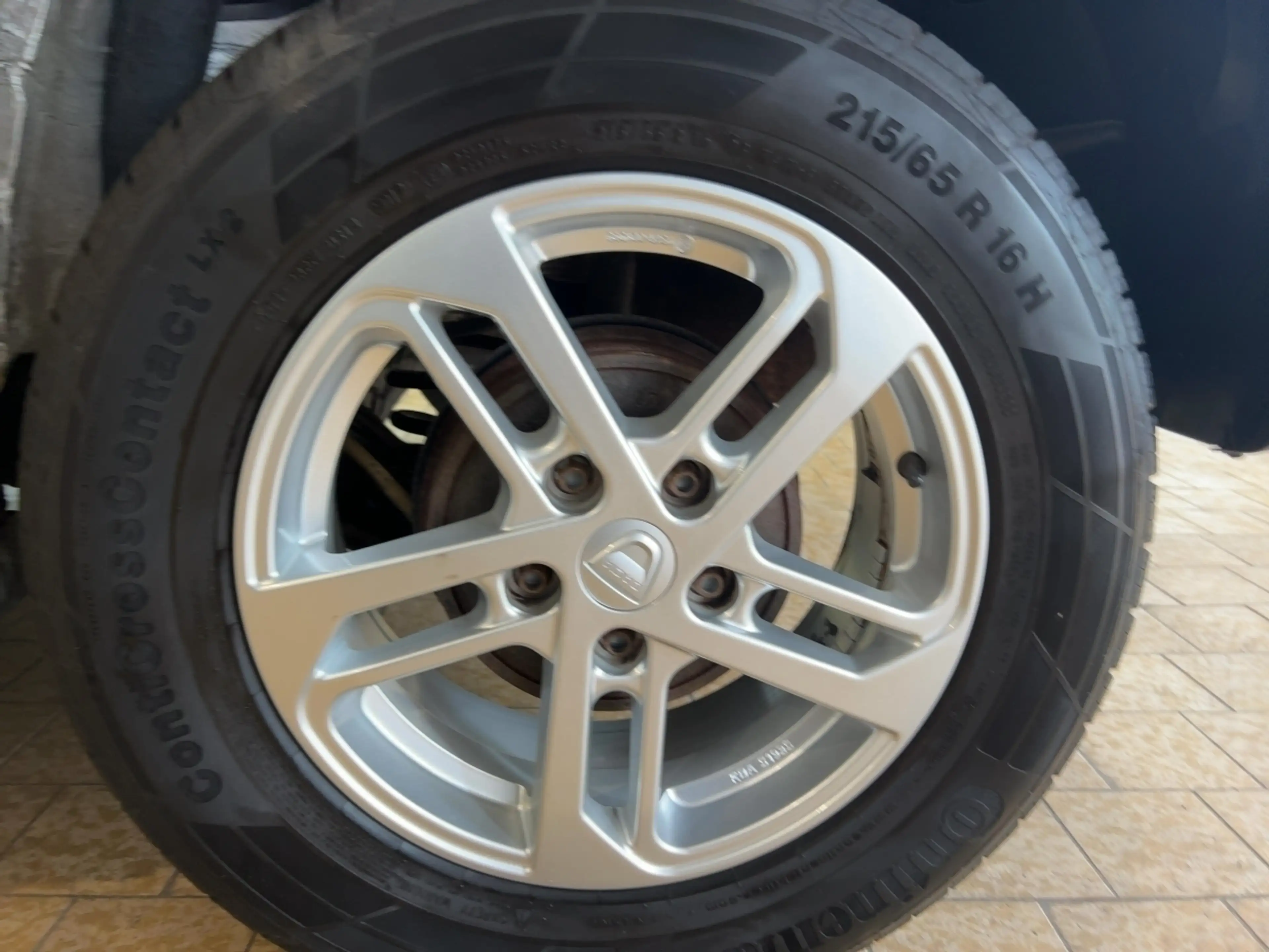 Dacia Duster II TCe 125 Comfort Kamera Klima — photo 15