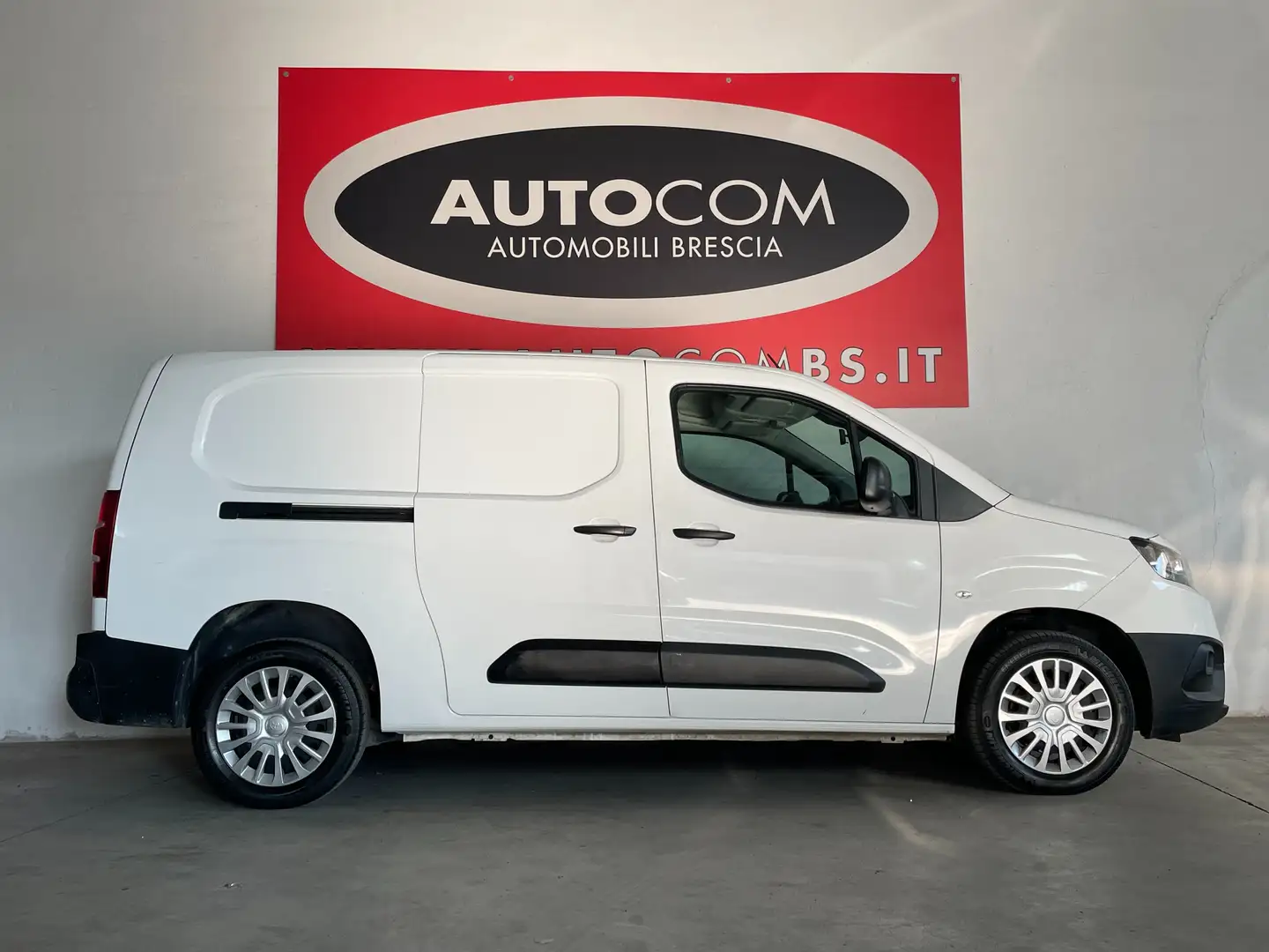 Toyota Proace City Confort 1.5 d L2 Passo Lungo 102cv Blanc - 2