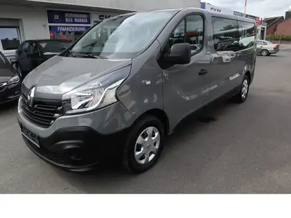 Annonce voiture d'occasion Renault Trafic - CARADIZE