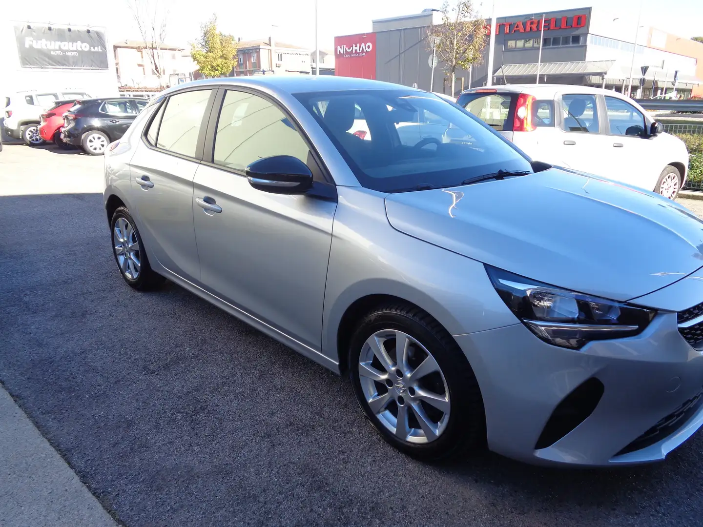 Opel Corsa Corsa 1.5 DIESEL Plateado - 2