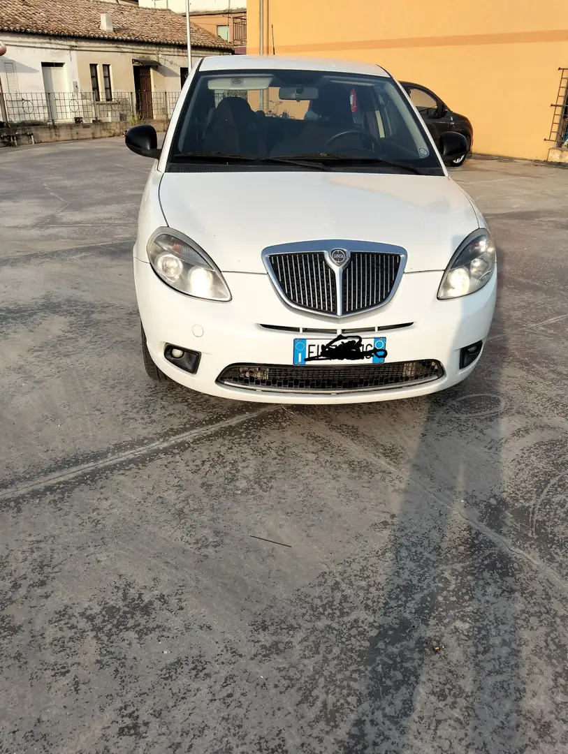 Lancia Y 1.2 LS - 2