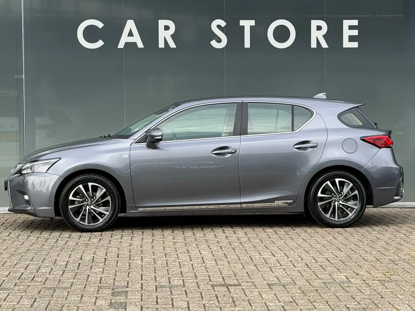 Lexus CT 200h Edition 30 DEALER ONDERHOUDEN Grau - 2