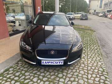 XF II Berlina 2.0d Pure 180cv auto