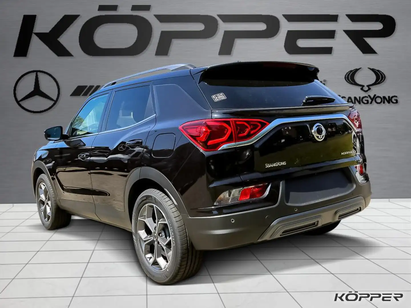 KGM Korando 1,5 Quartz Space Black Navi Klima DAB Negro - 2