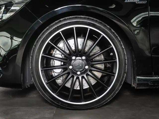 Mercedes-Benz Cla Class view 3