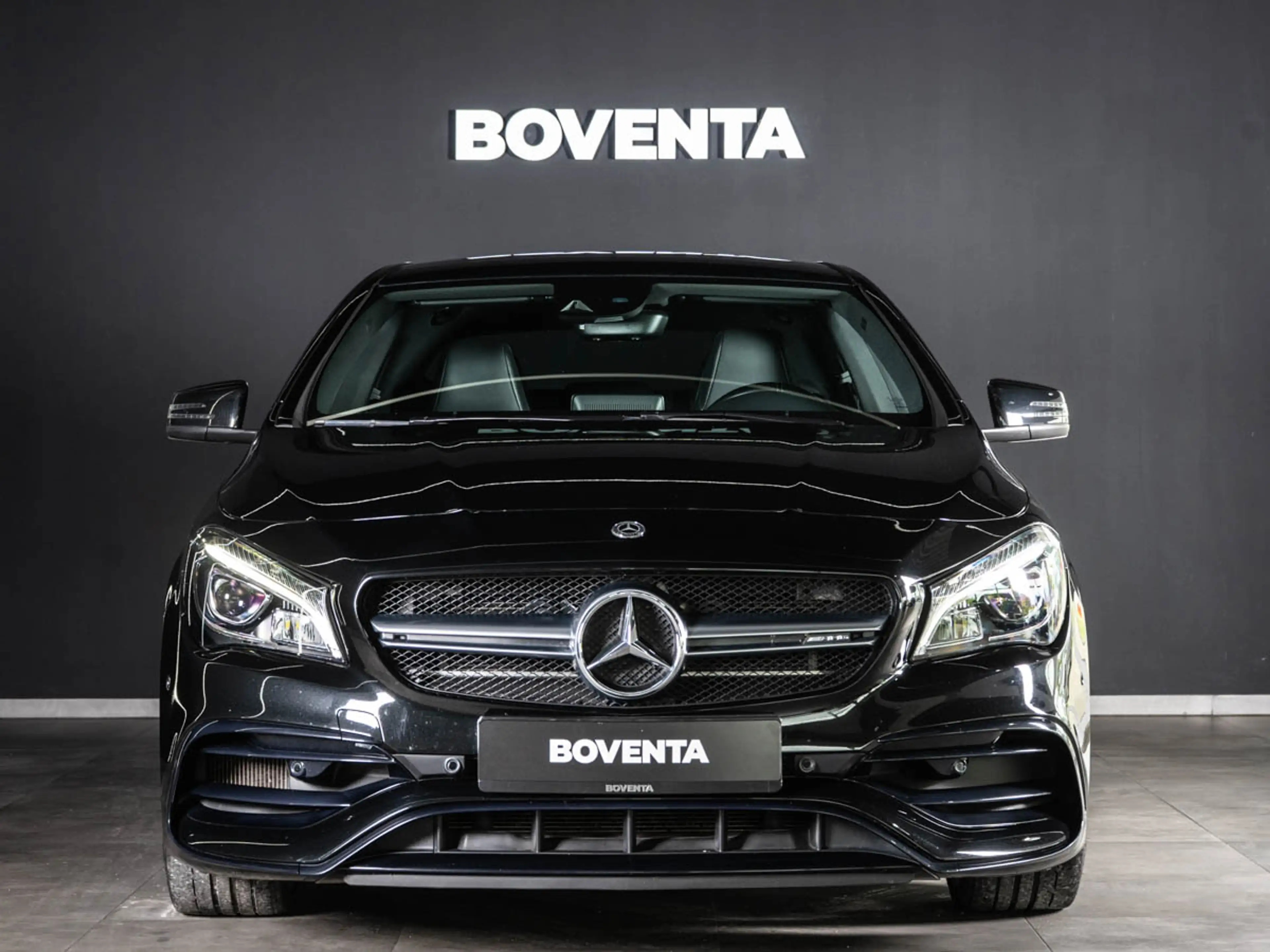 Mercedes-Benz CLA 45 AMG 4Matic  *PERF-AGA*PANO*H&K* — photo 2