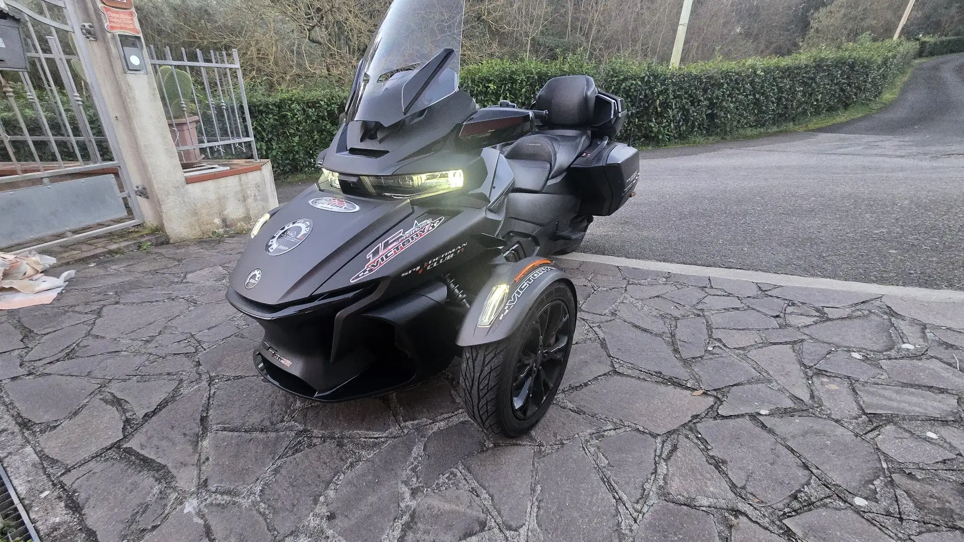 Can-Am Spyder RT Negro - 2