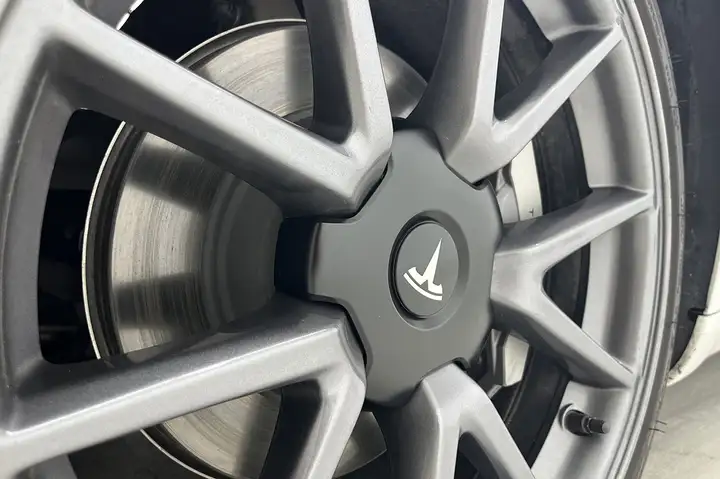 Tesla Model 3 2022, foto 13