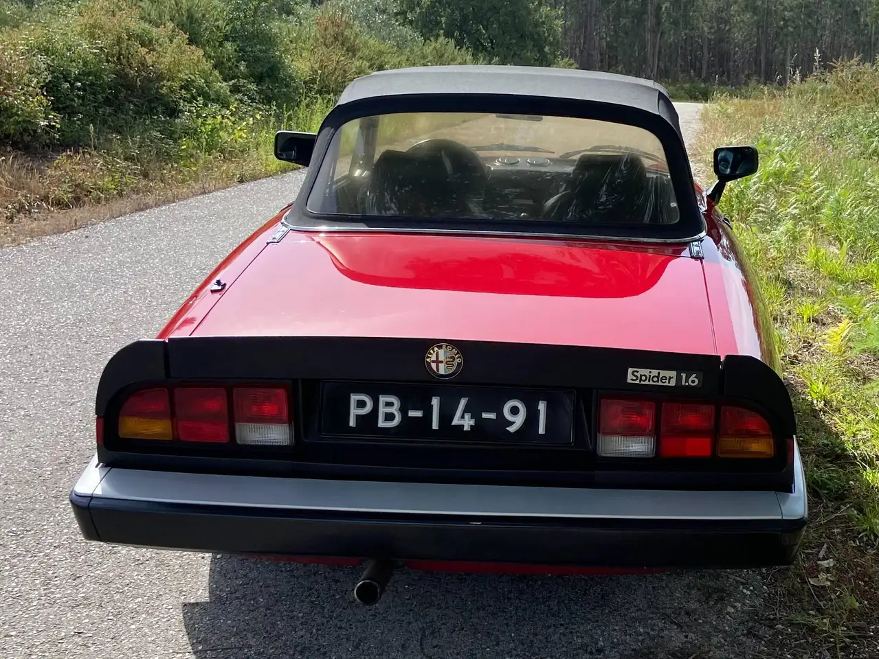 Alfa Romeo Spider 1.6, foto 2