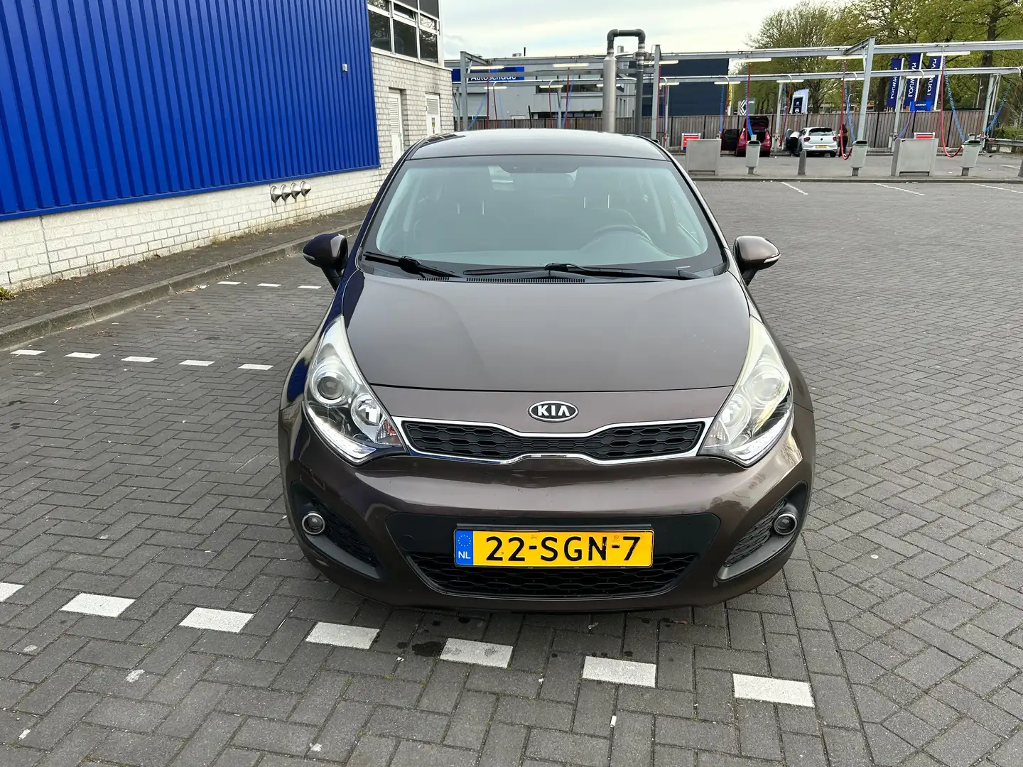 Kia Rio Rio 1.2 CVVT Super Pack Marrón - 2