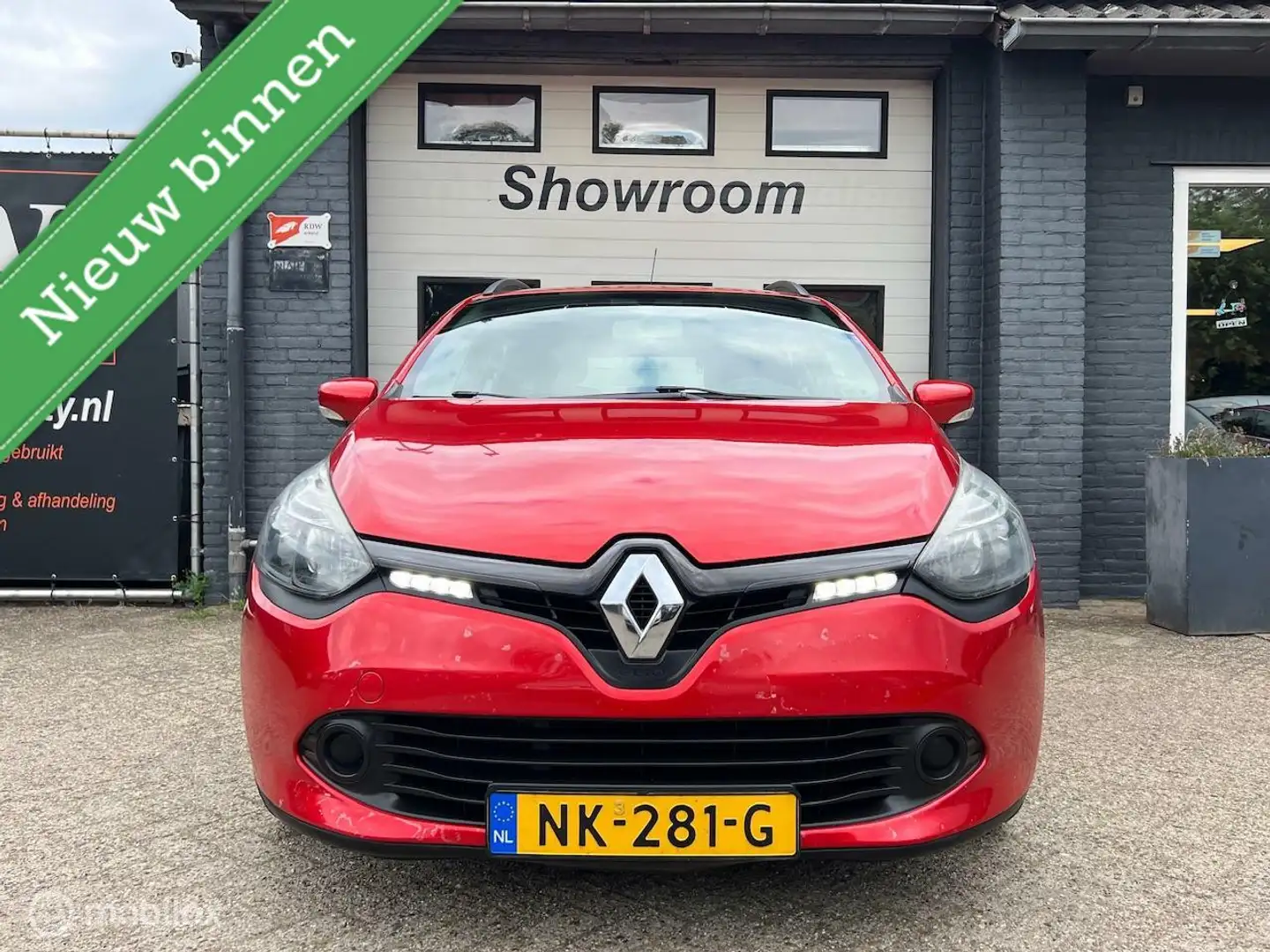 Renault Clio Estate 0.9 TCe Authentique Rood - 2