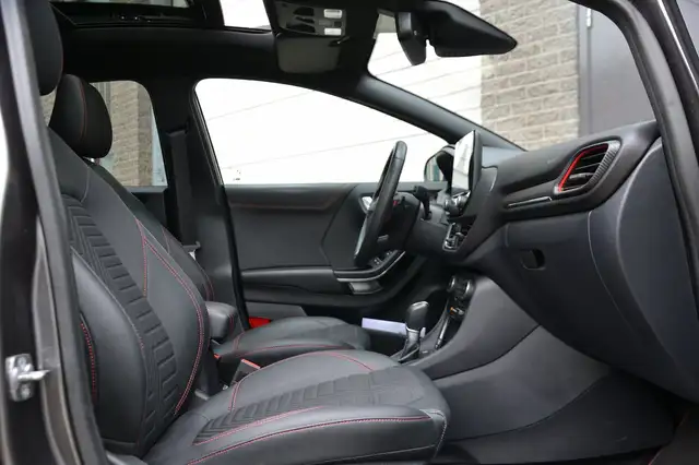 Ford Puma view 8
