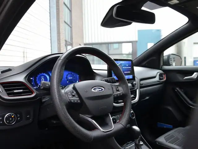 Ford Puma view 5