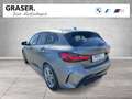 BMW 118 i M Sport Frozen Grey Head-Up Pano Grau - thumbnail 3