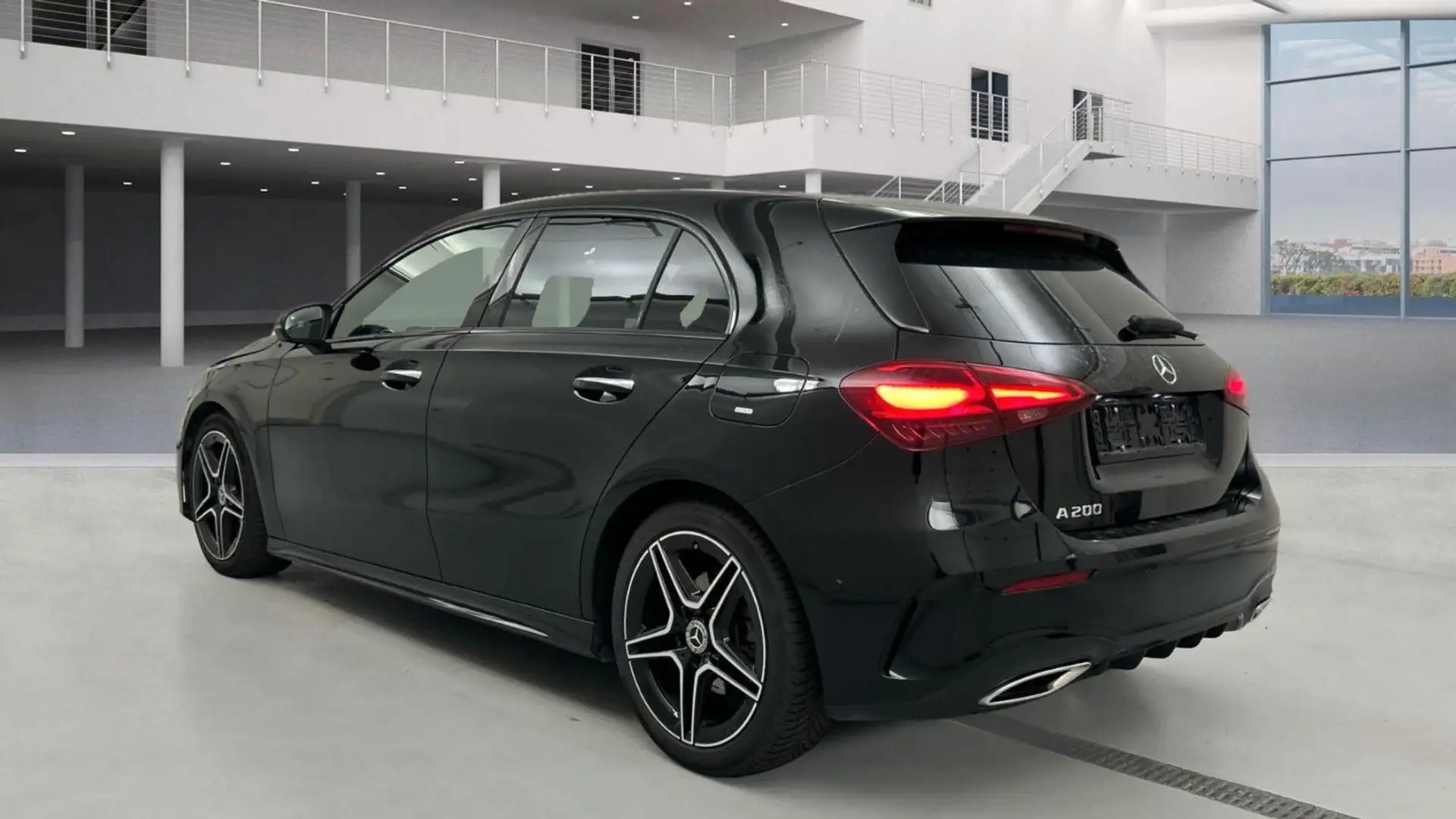 Mercedes-Benz A 200 NIGHT*ACC*AMBIENTE*KEYLESS AMG Line Adv + Noir - 2