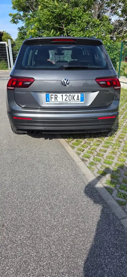 Volkswagen Tiguan 1.6 tdi Business 115cv impianto GPL - 2