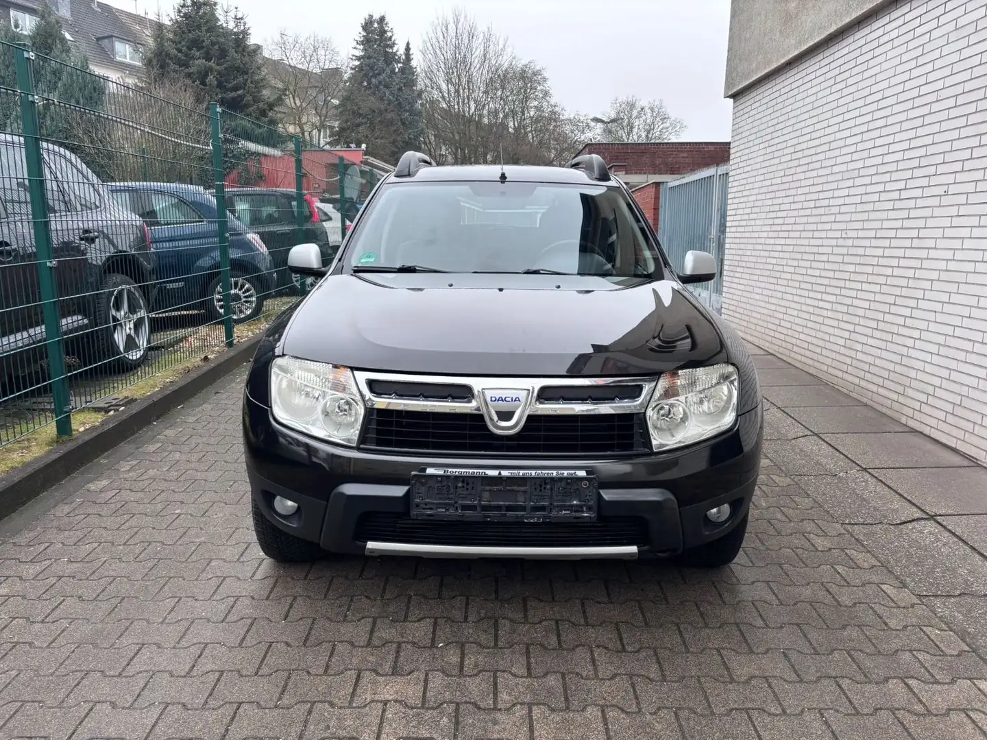 Dacia Duster I Prestige 4x2 TÜV NEU*KLIMA Schwarz - 2