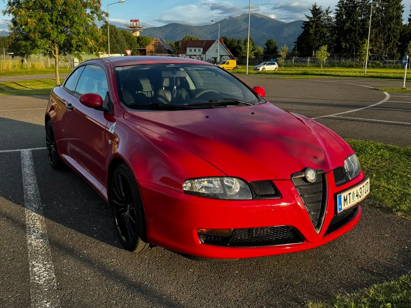 Alfa Romeo GT Alfa GT 3,2 V6 24V Distinctive Rot - 1