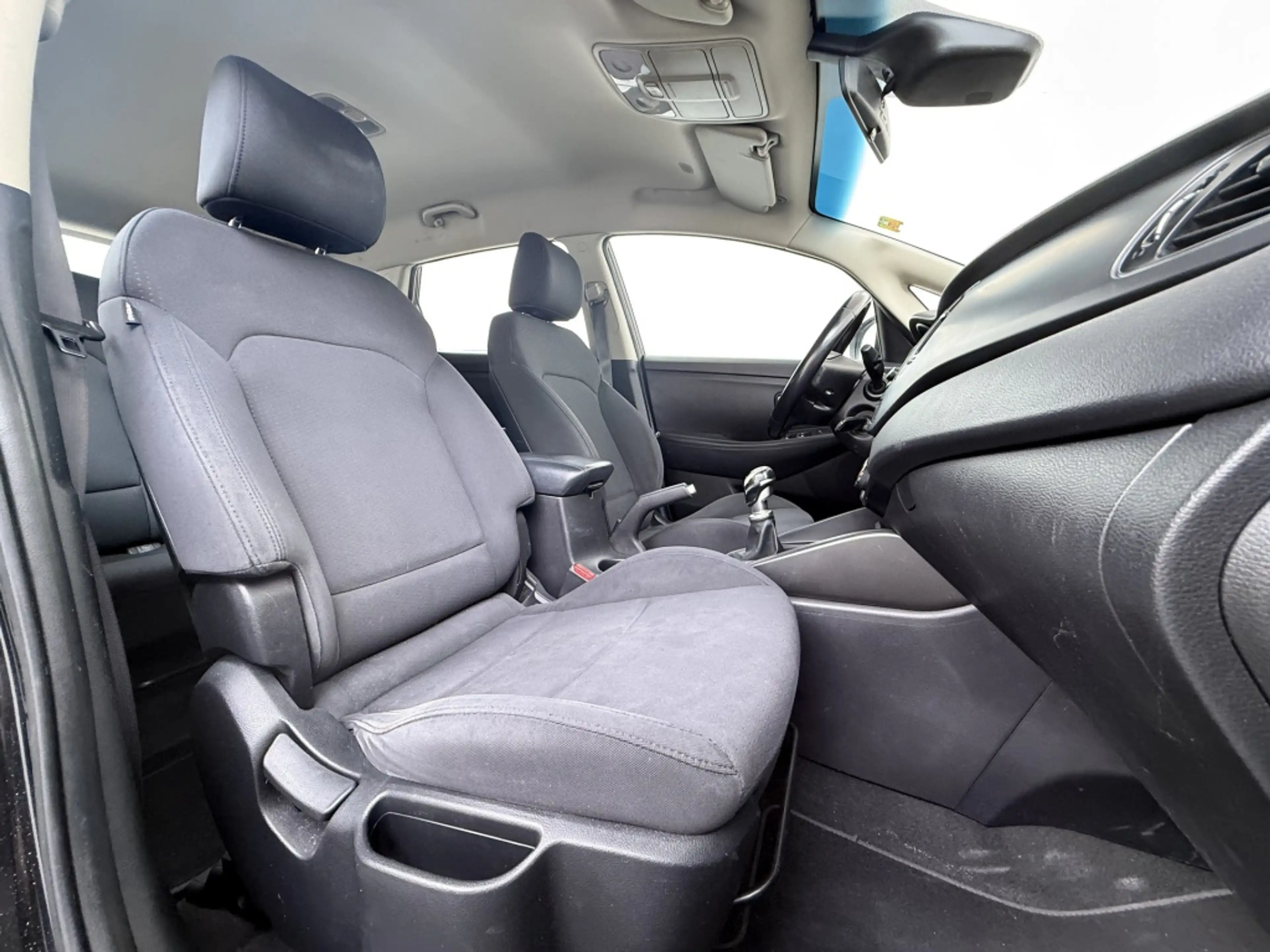 Kia Carens 1.6 GDi ComfortLine | 7 persoons | cruise control — photo 35
