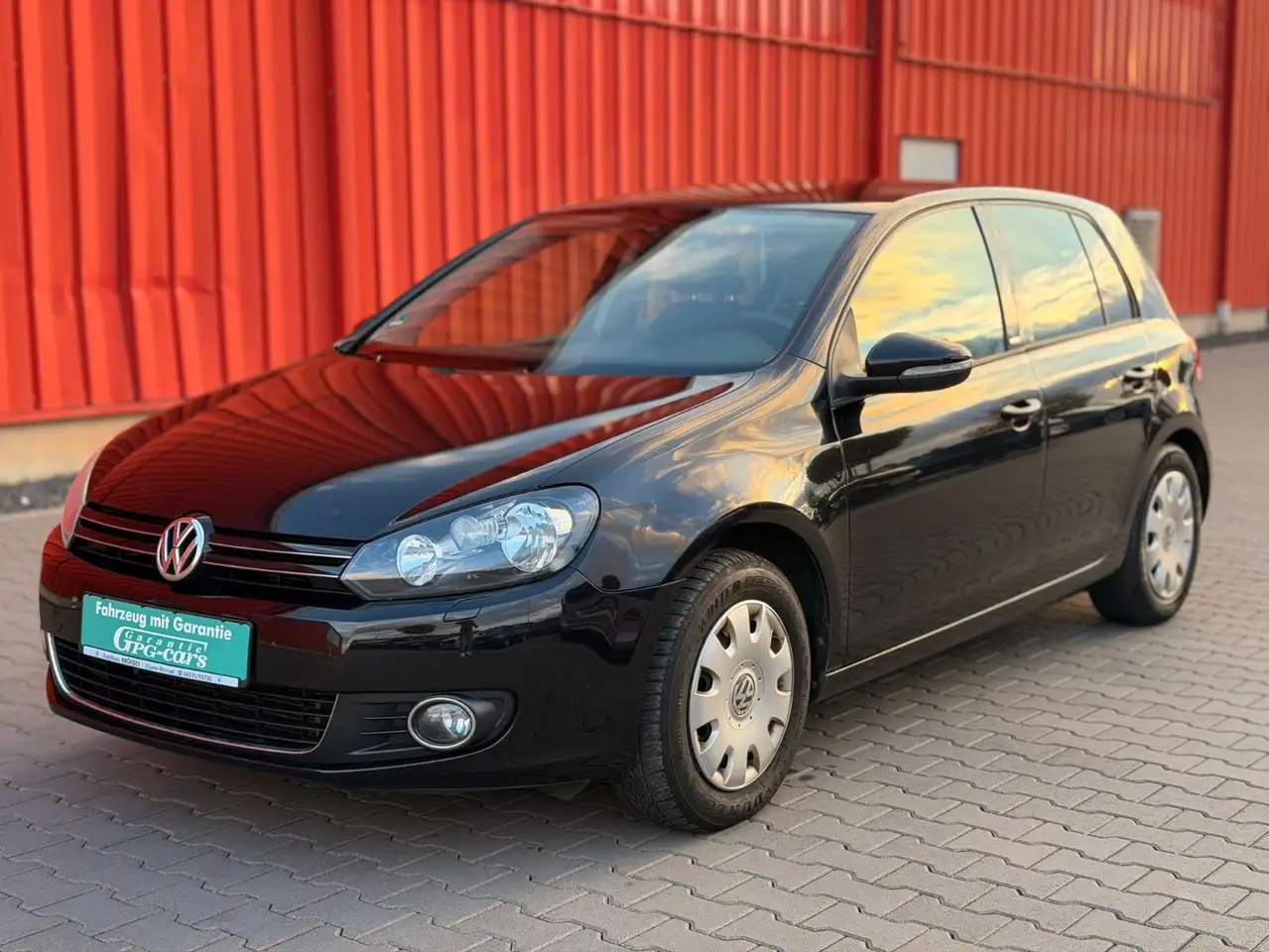 Volkswagen Golf VI Style Garantie 1Hand TÜV NEU ALCANTA CAM TEMP — photo 1 of 36