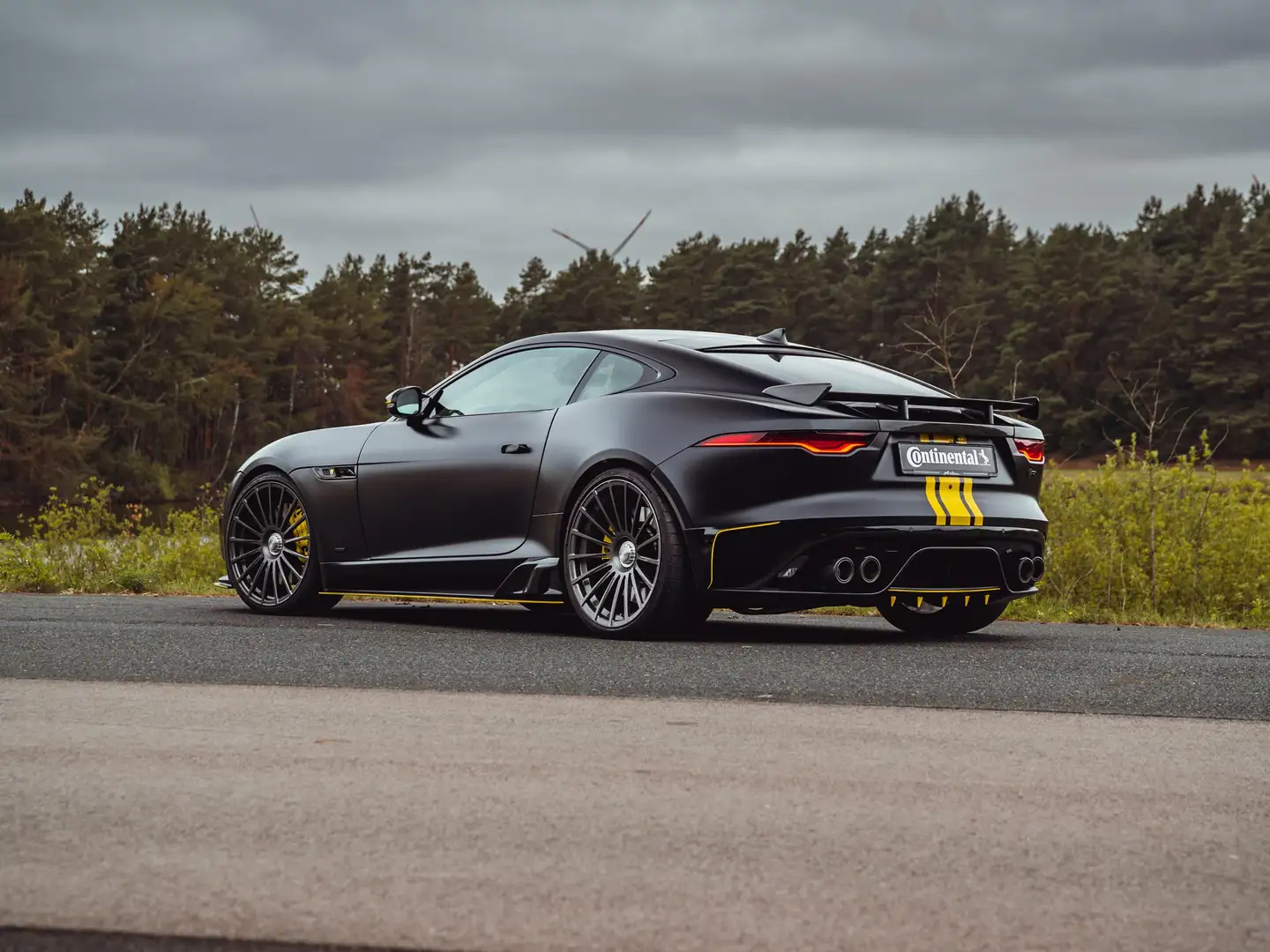 Jaguar F-Type F-TYPE Coupe R AWD Nero - 2