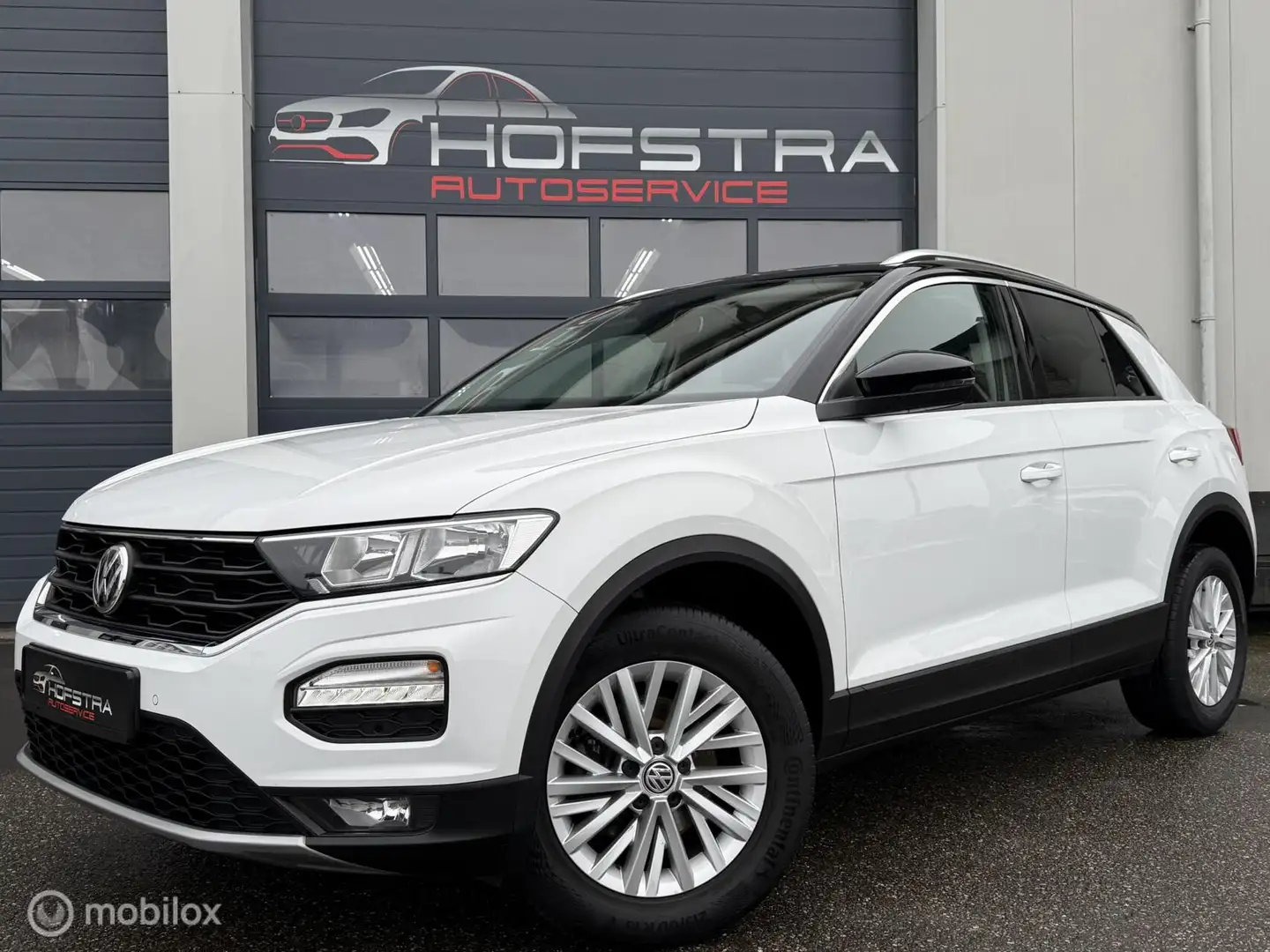 Volkswagen T-Roc 1.0 TSI Style Carplay Adapt-Cruise Gr-Navi Weiß - 1