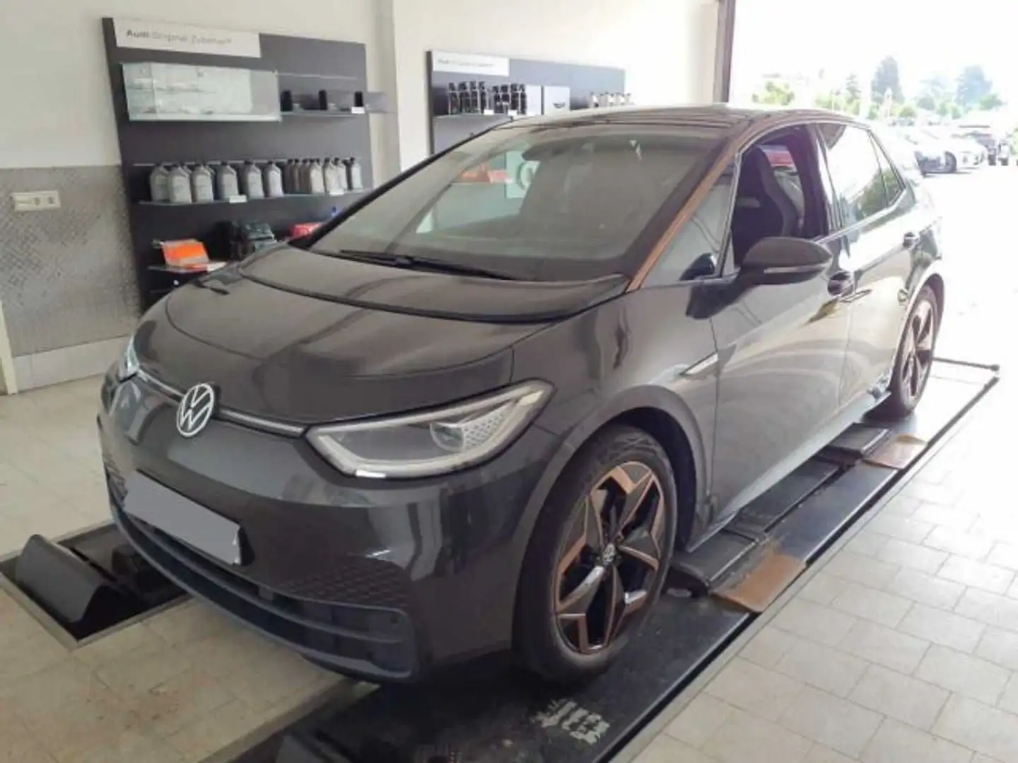 Volkswagen ID.3 Pro Performance  h Autom. Grau - 2