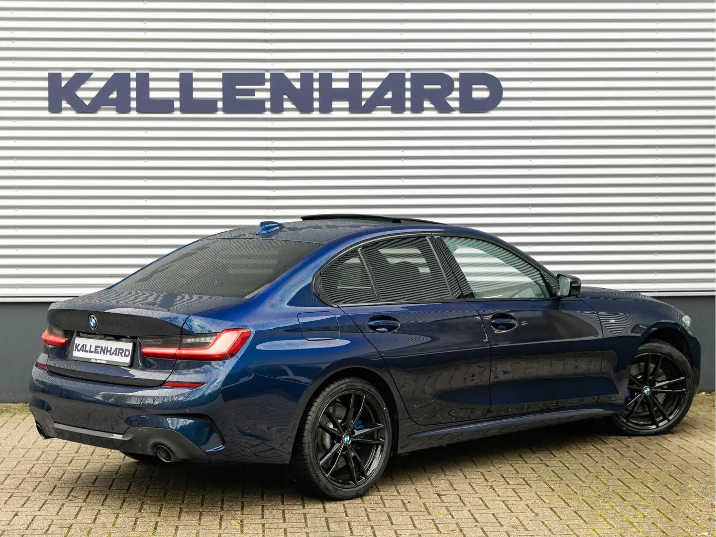 BMW 330 3-serie 330e - M-Sport - Glasdak - Driving + Parki Bleu - 2
