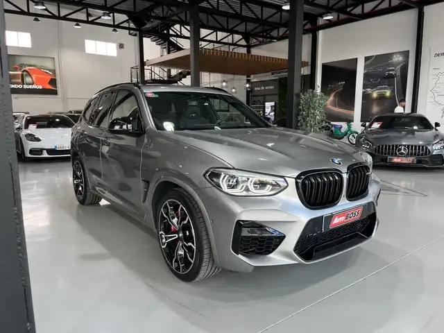 BMW X3 M view 5