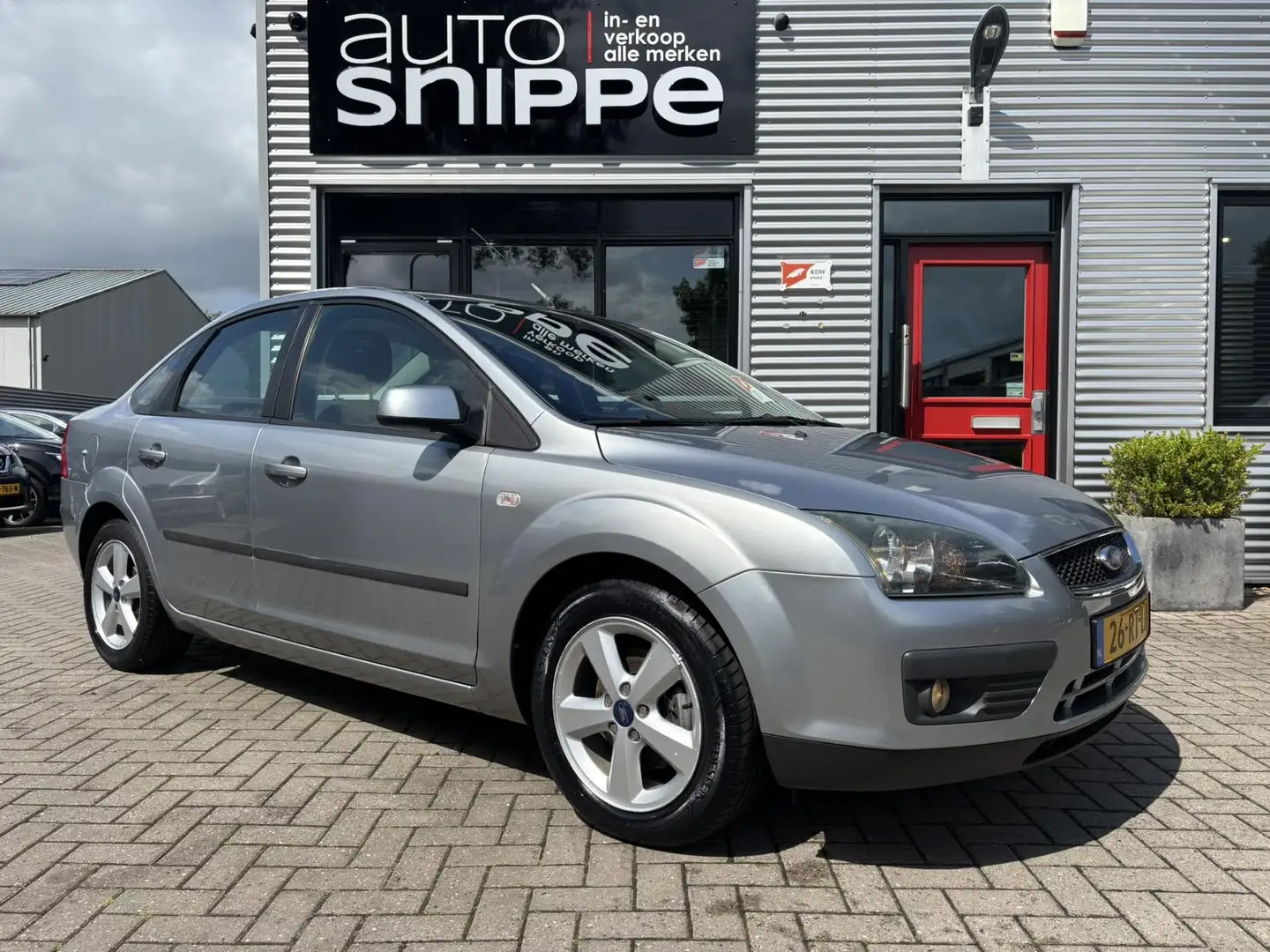 Ford Focus 1.6-16V First Edition -UNIEK!-ORIGINEEL NEDERLANDS Grijs - 2
