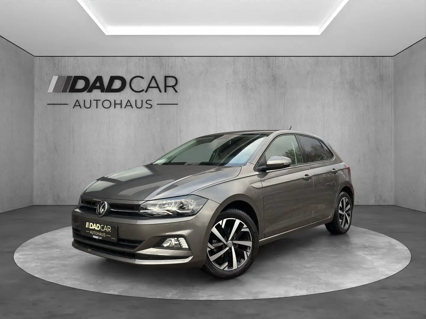 Volkswagen Polo 1.0 TSI Highline DSG *ACC*PDC*SHZ* Gris - 1