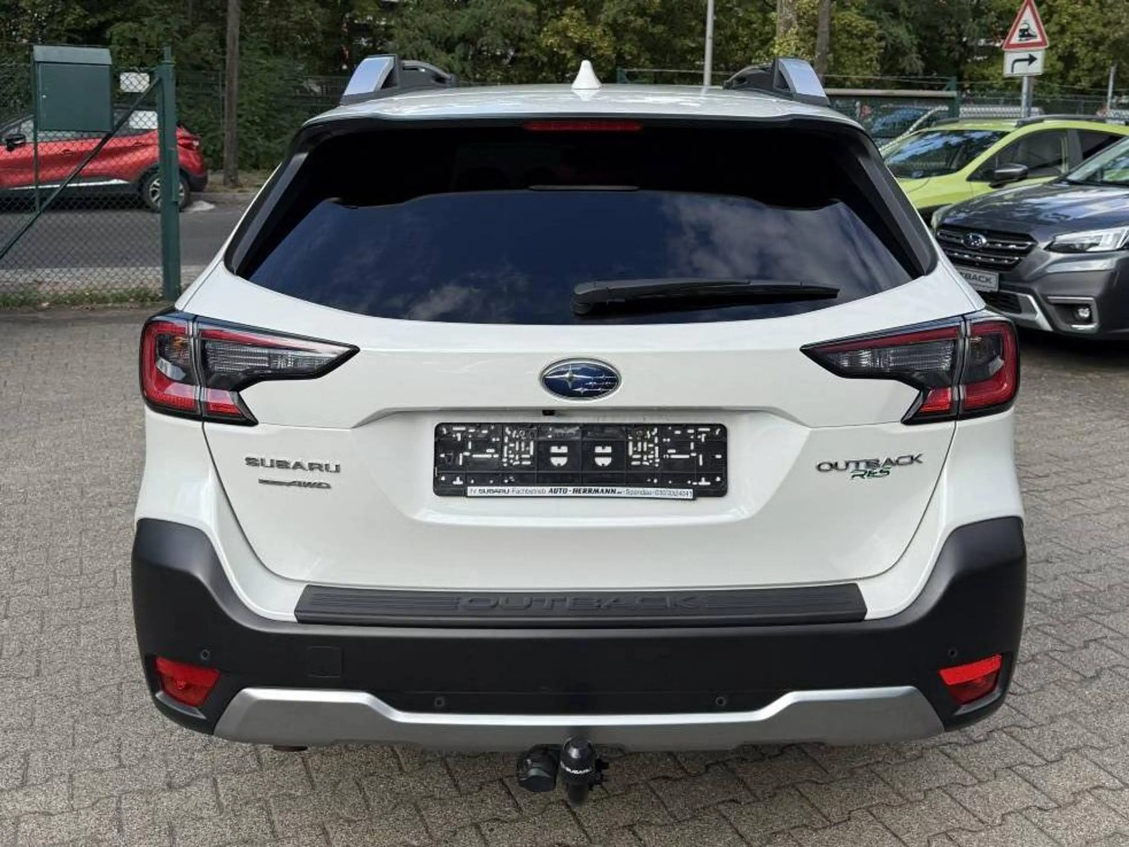 Subaru OUTBACK 2,5i Platinum, Allrad, Leder, AHK, — photo 4