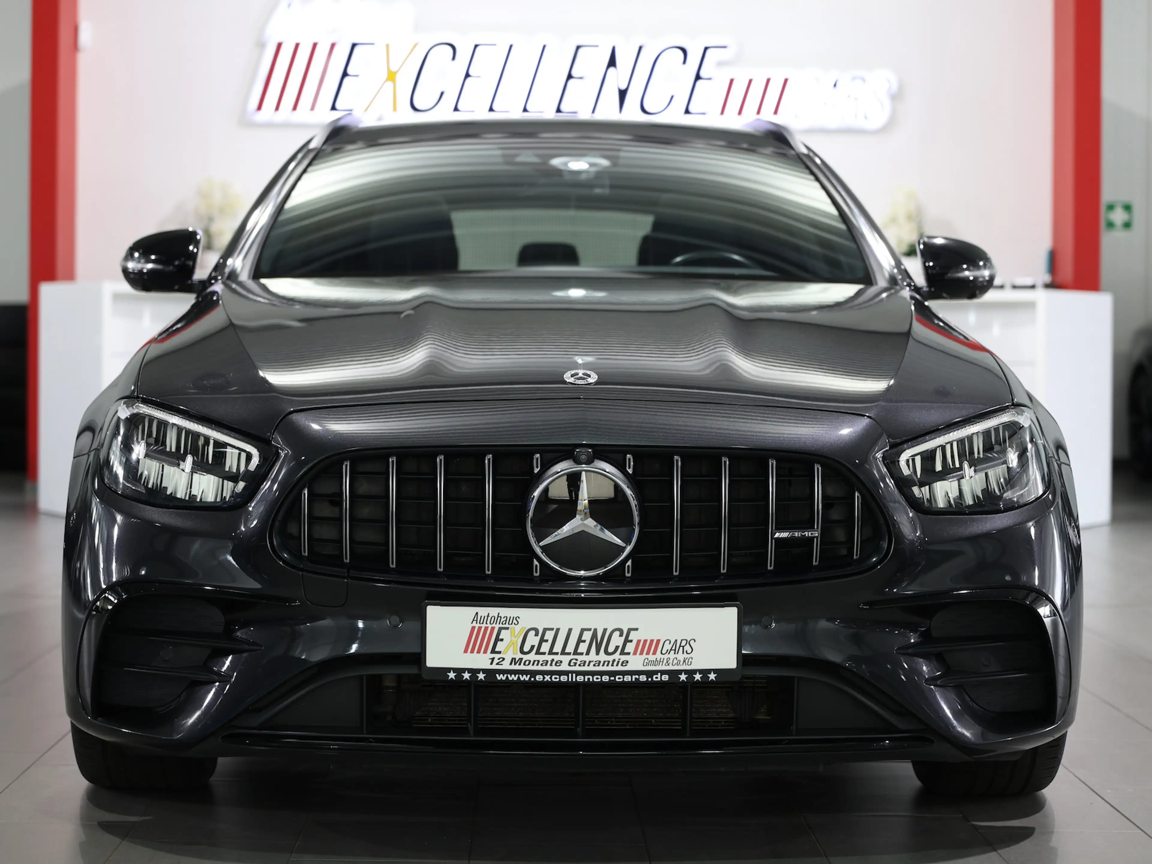Mercedes-Benz E 53 AMG T 4M / PANORAMA / DISTRONIC / BURMESTER — photo 7