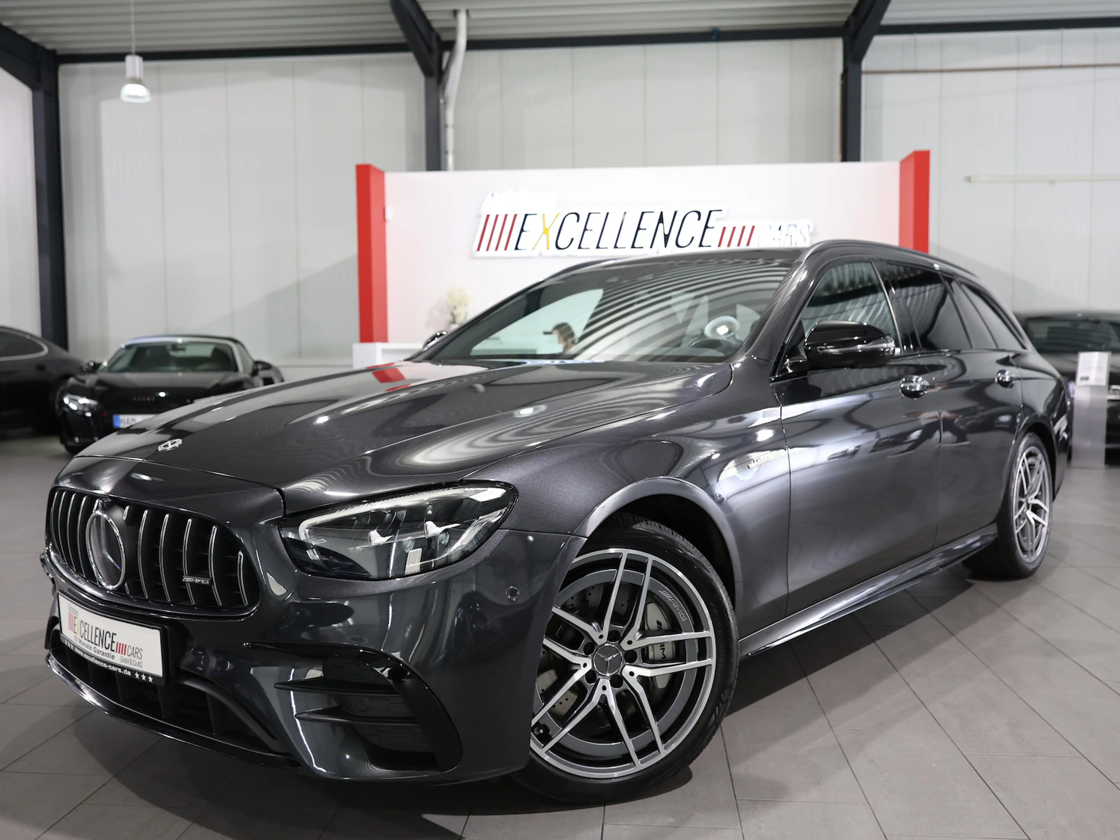 Mercedes-Benz E 53 AMG T 4M / PANORAMA / DISTRONIC / BURMESTER — photo 4