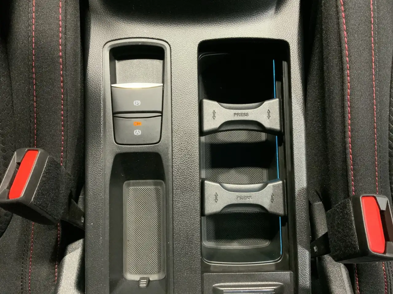 Ford Focus ST-Line X Turnier Aut.*AHK*ACC*HUD*KAM*NAVI*WINTER, миниатюра 18