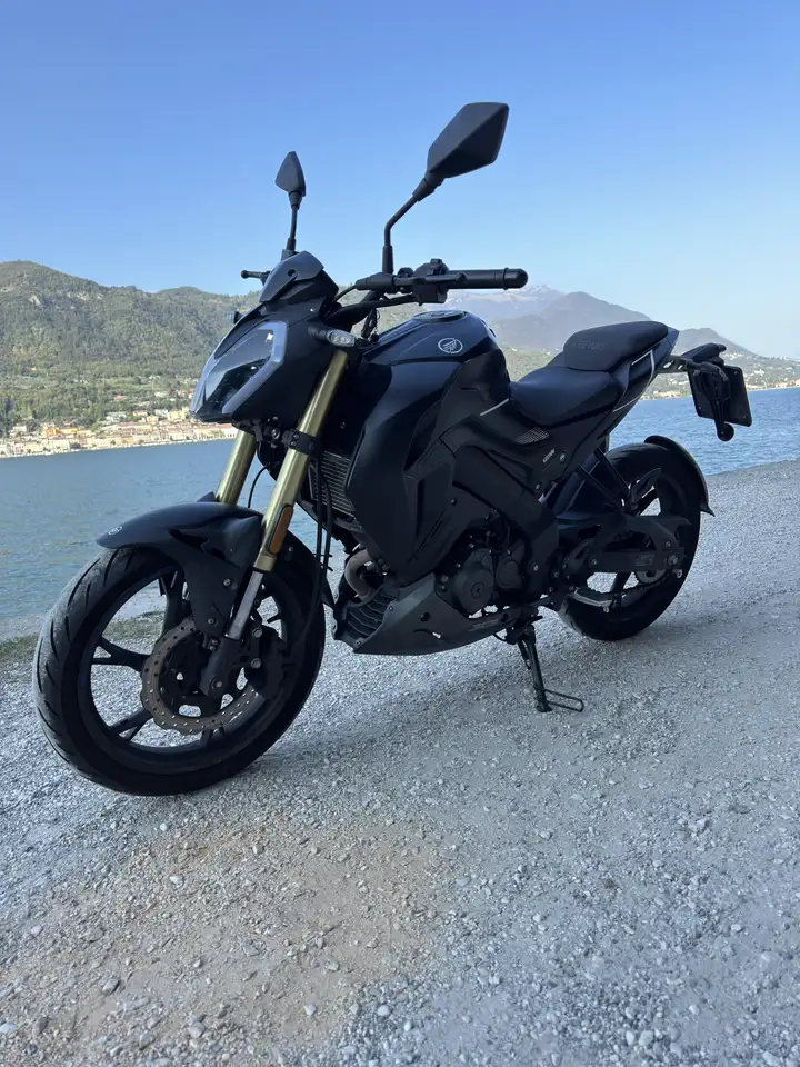 Keeway RKF 125