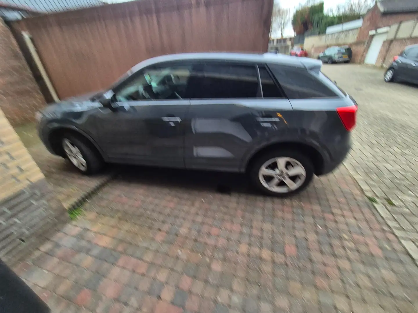 Audi Q2 Q2 1.0 TFSI Sport PL. Grijs - 2