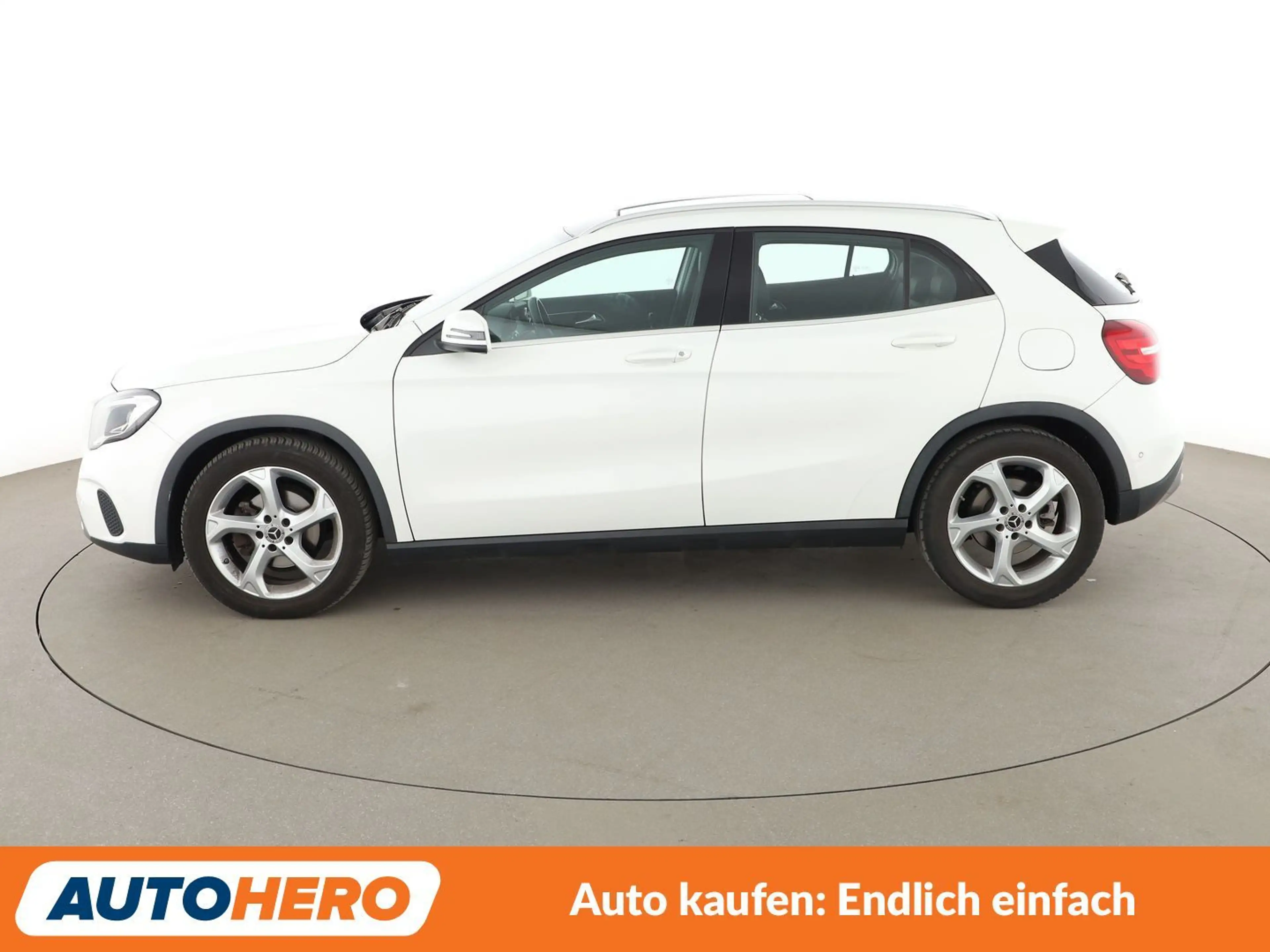 Mercedes-Benz GLA 200 GLA 200 Urban Aut.*LED*PANO*TEMPO*PDC*SHZ* — photo 3