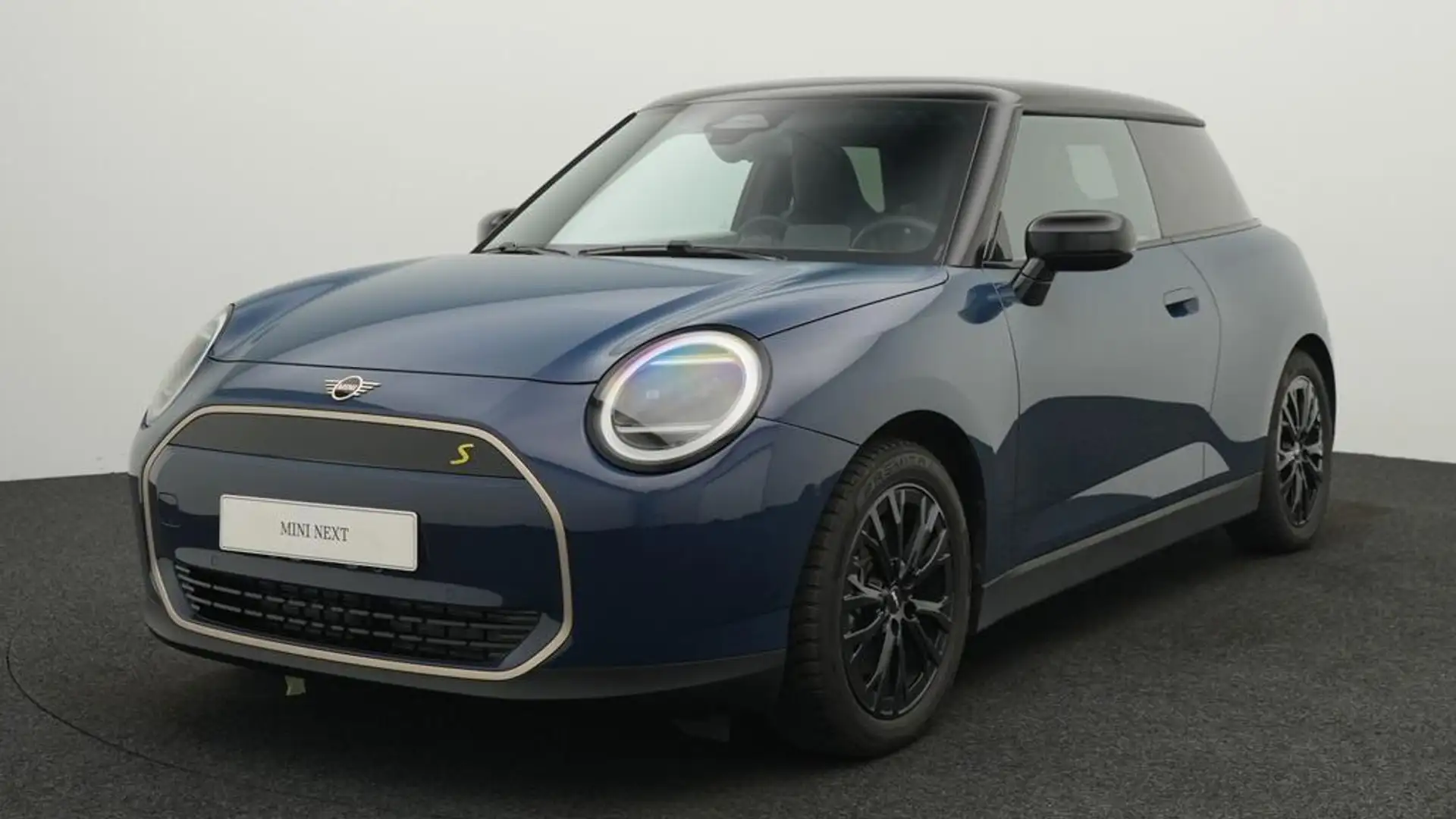 MINI Cooper SE Favoured Trim Blau - 1