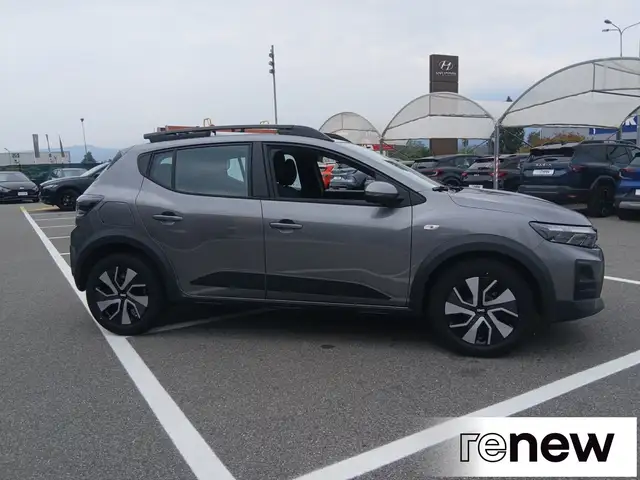 Dacia Sandero view 2