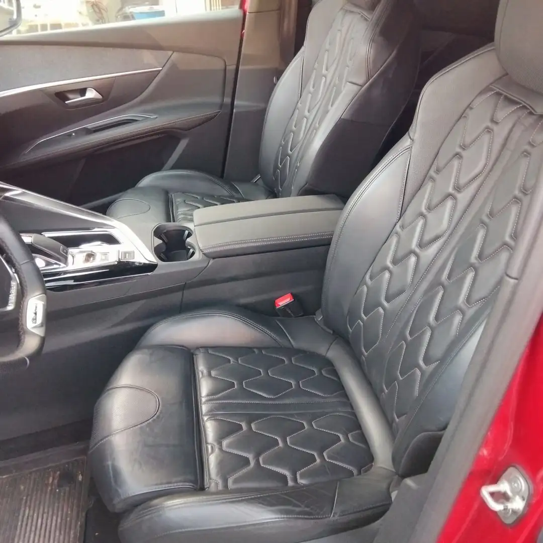 Peugeot 3008 Allure GT-LINE VOLL*TOP*1.HAND! Rouge - 2