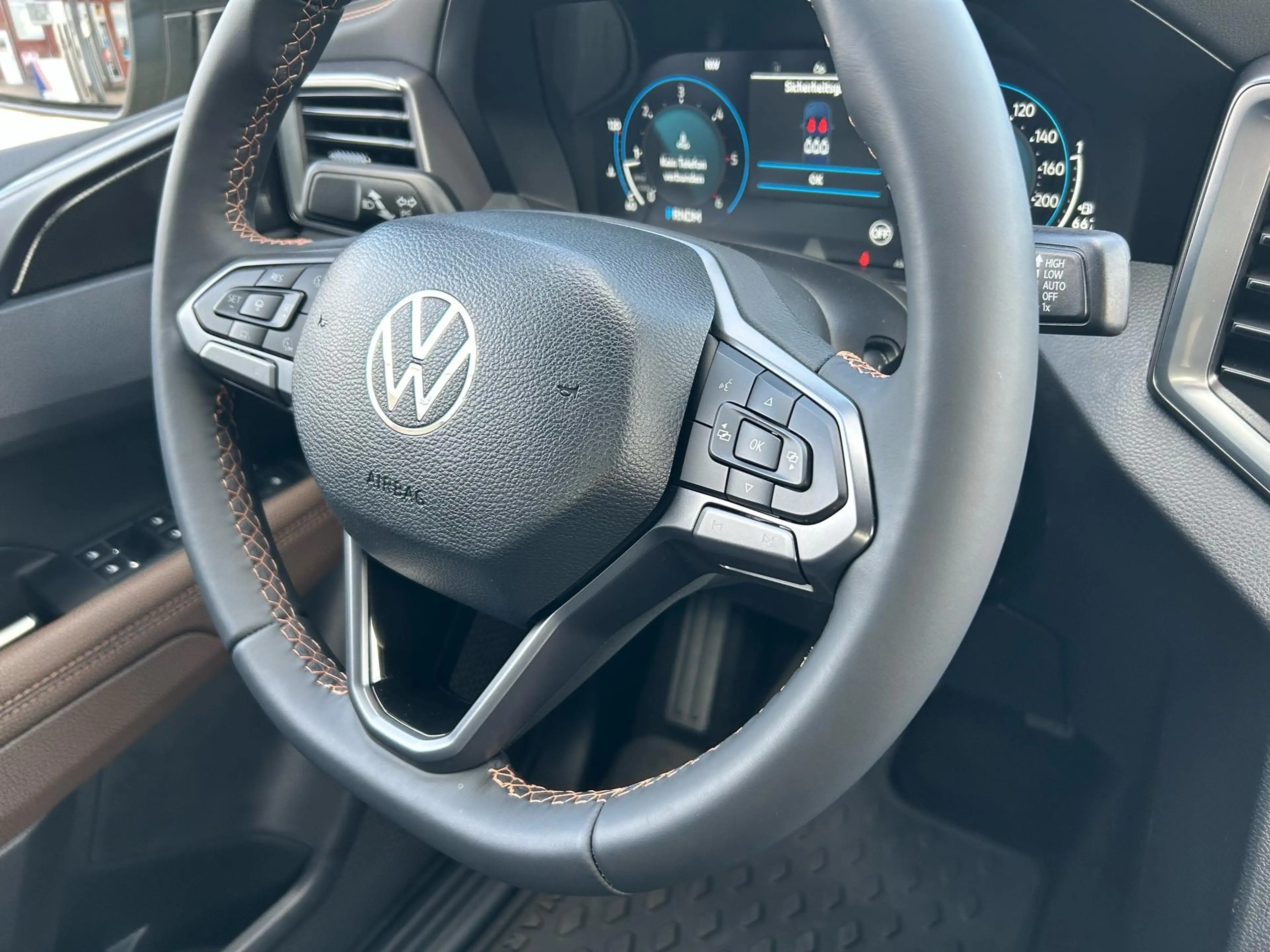 Volkswagen Amarok PanAmericana 3.0 TDI V6 4MOTION / Standheizung — photo 8