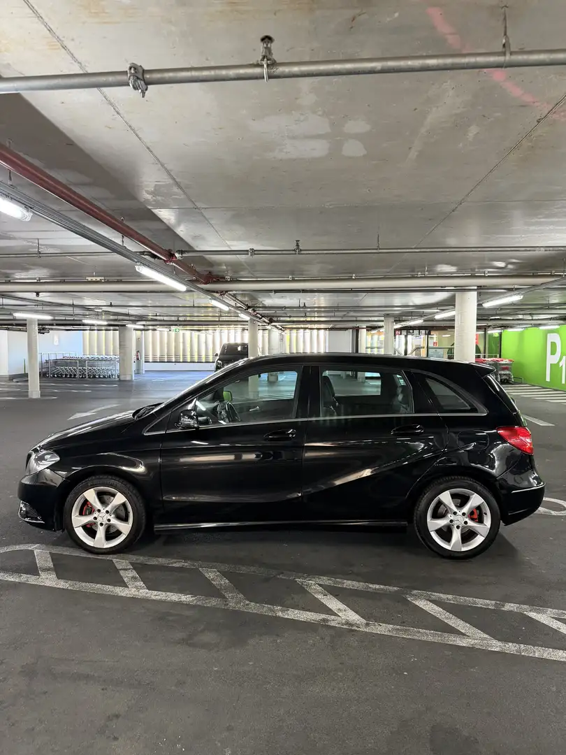 Mercedes-Benz B 200 CDI BlueEfficiency A-Edition DPF Aut. Schwarz - 2
